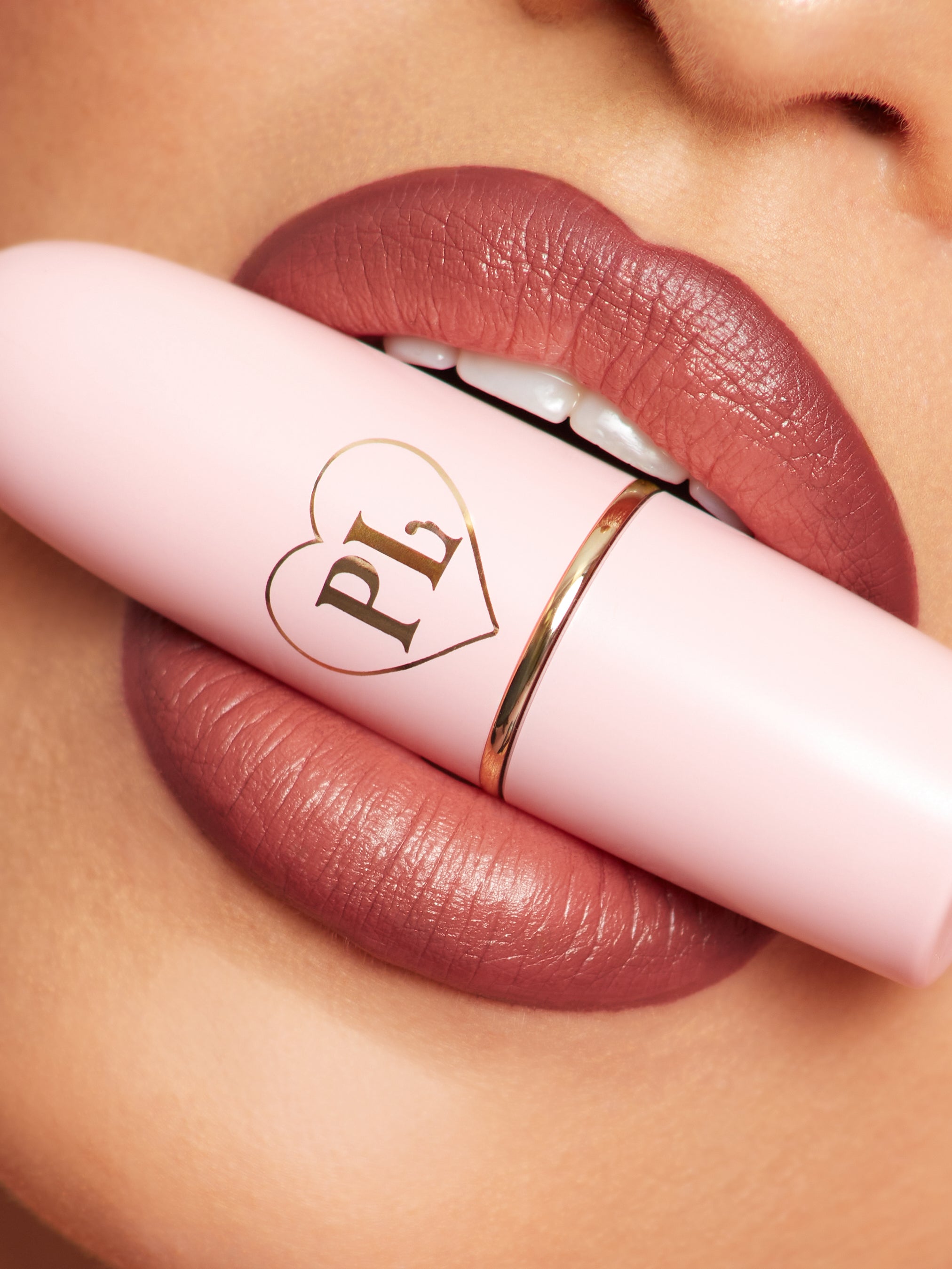 Kiss and Makeup Lipstick & Lip Liner Kit