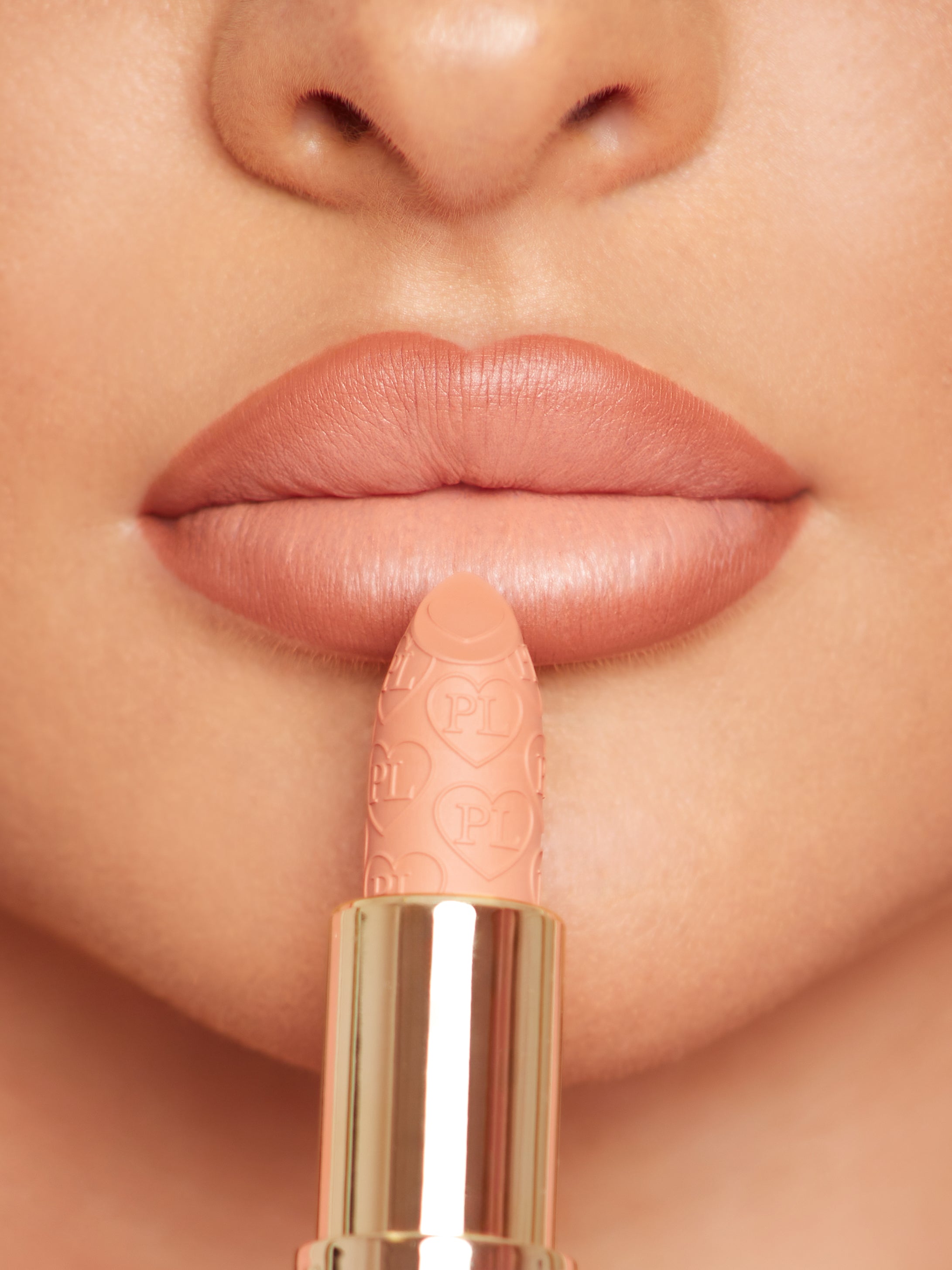 Kiss and Makeup Lipstick & Lip Liner Kit