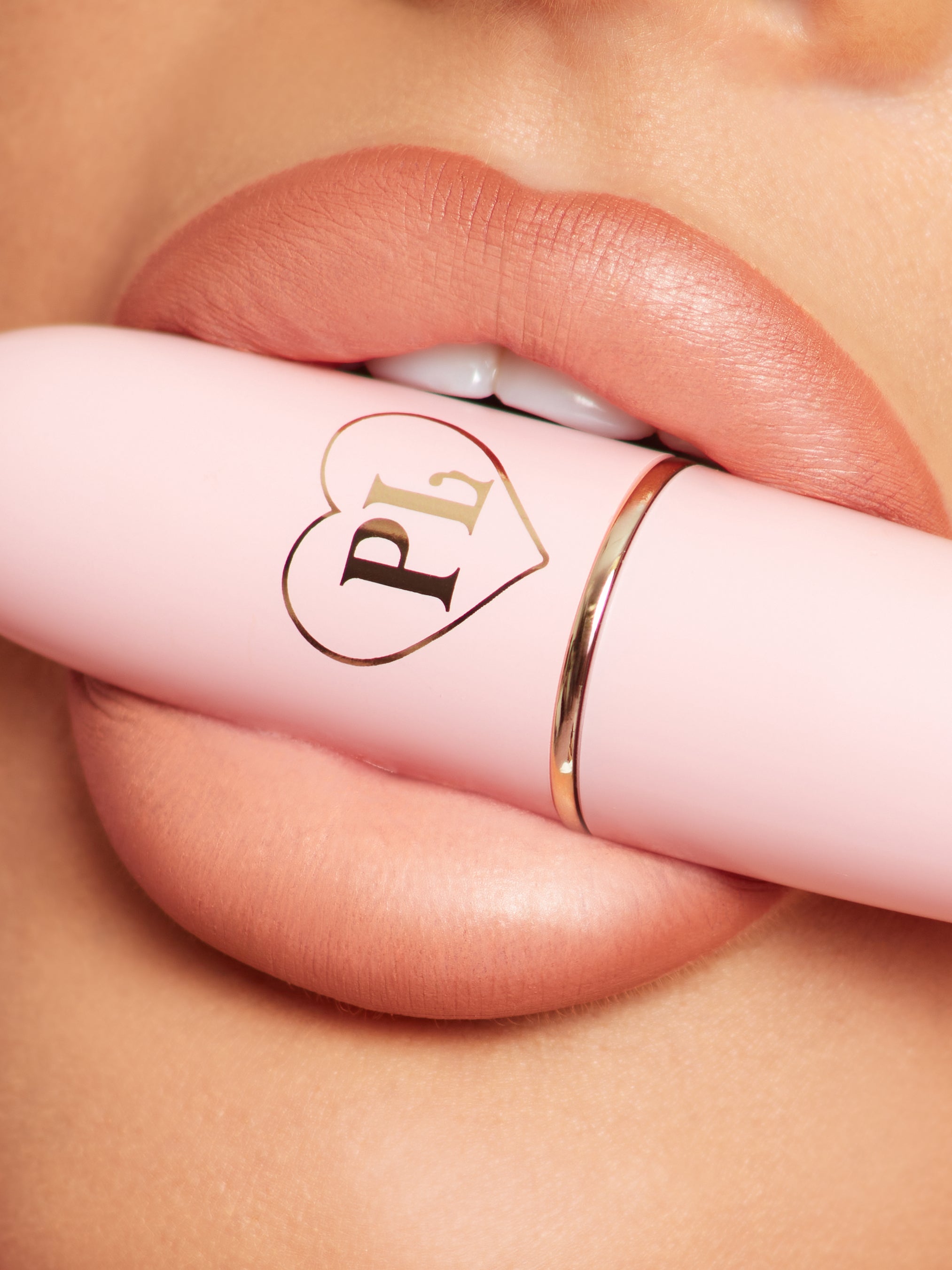 Kiss and Makeup Lipstick & Lip Liner Kit