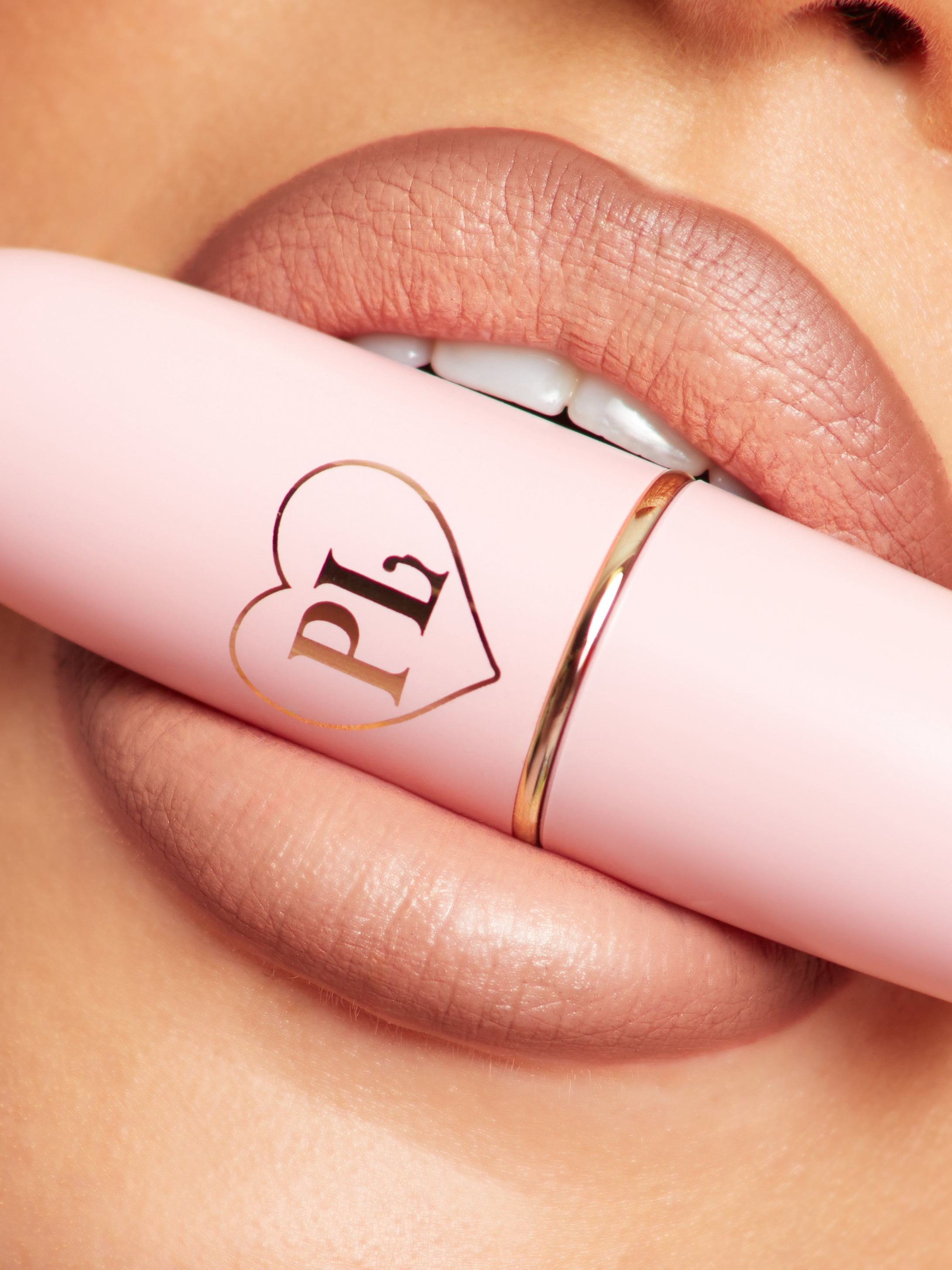 Kiss and Makeup Lipstick & Lip Liner Kit
