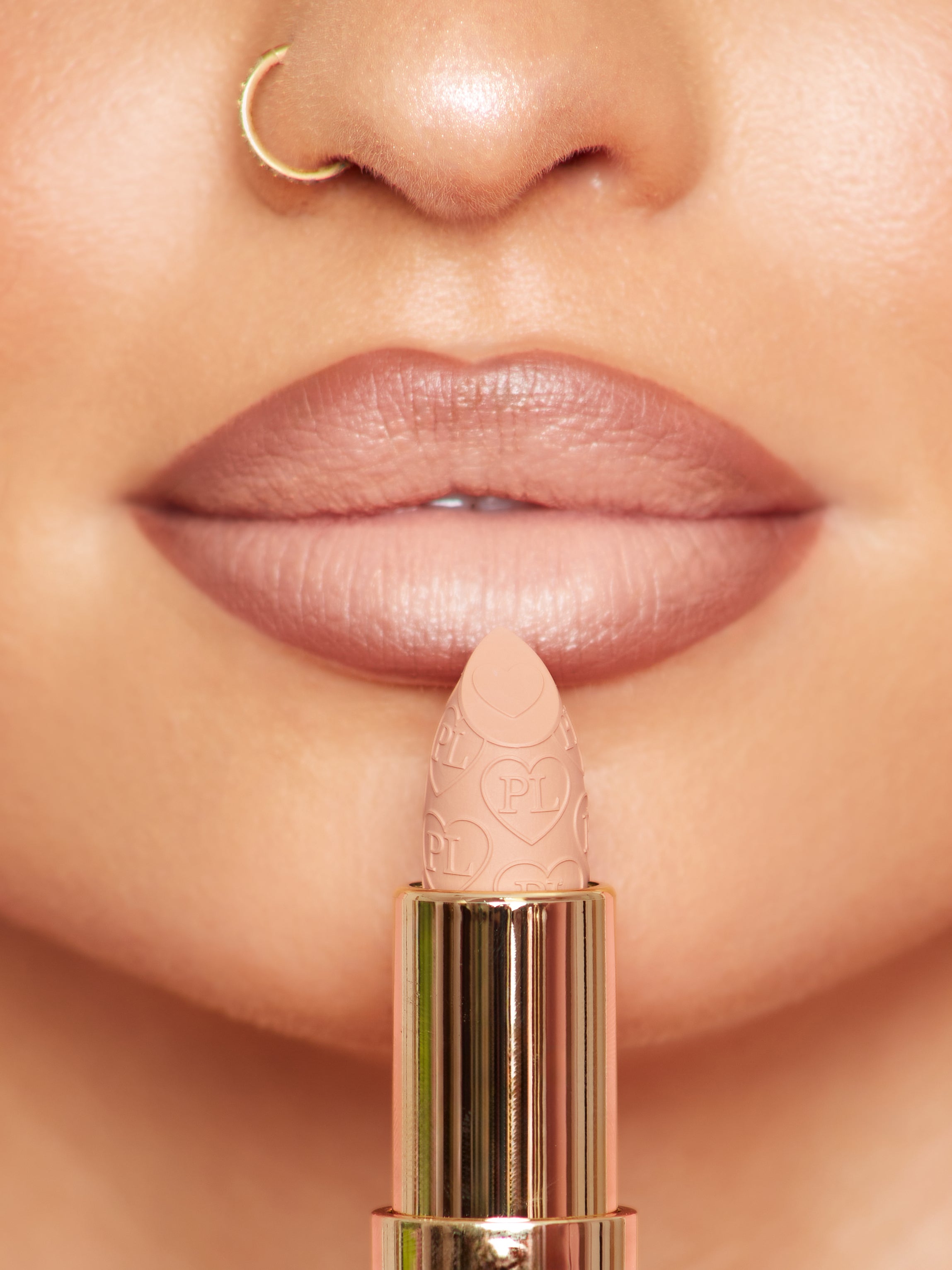 Kiss and Makeup Lipstick & Lip Liner Kit