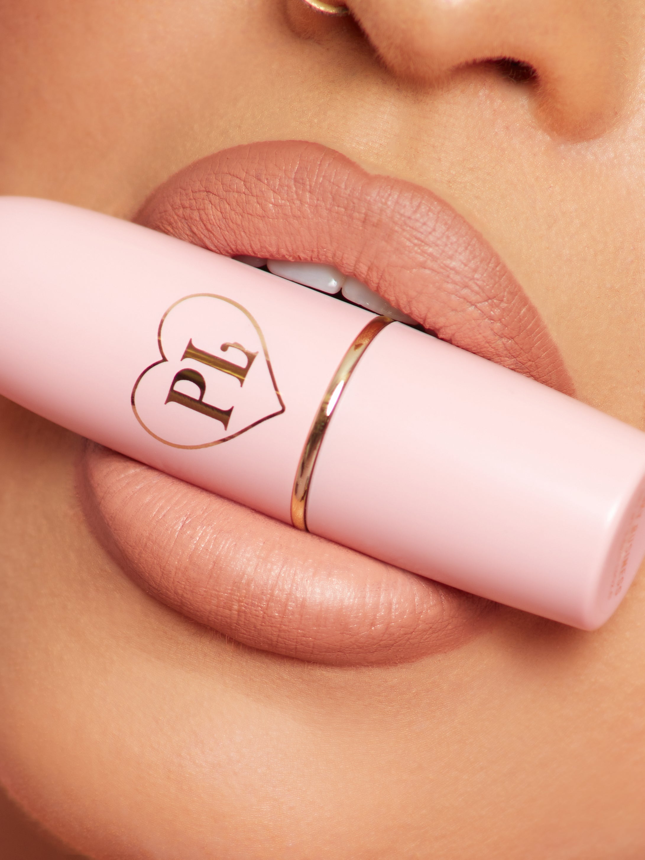 Kiss and Makeup Lipstick & Lip Liner Kit